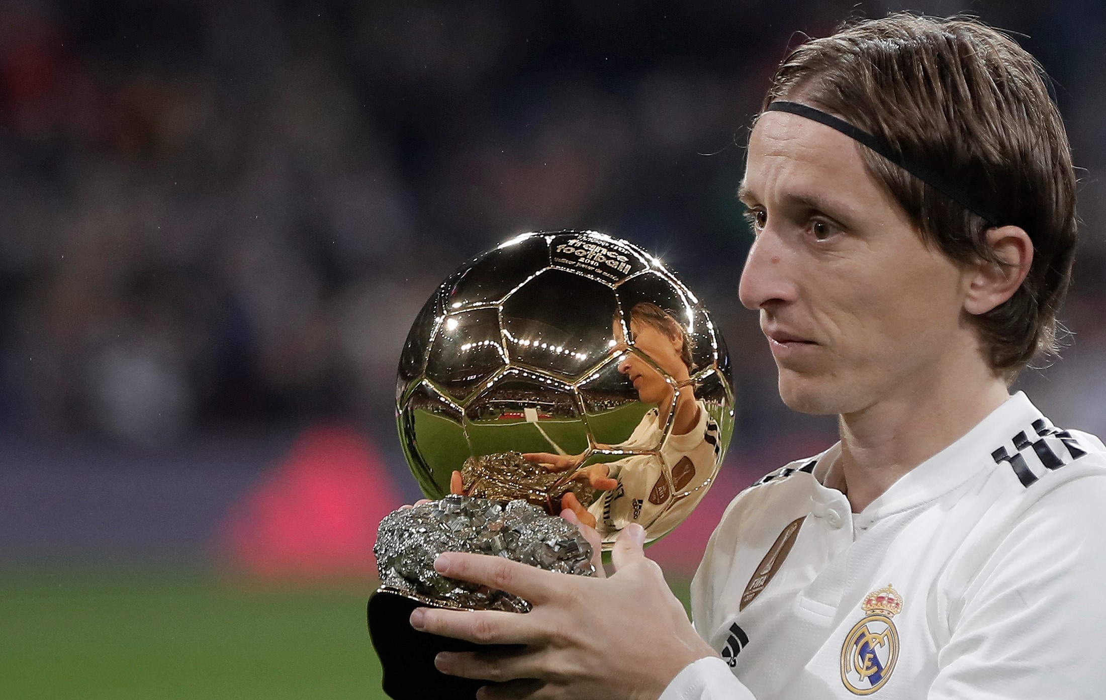 罗马诺：弗拉霍维奇与尤文谈续约无任何进展，拜仁也暂停追求